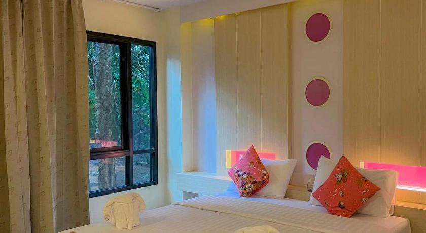Na Tubthieng Boutique Resort טראנג מראה חיצוני תמונה